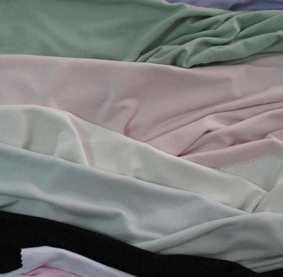 寧波千隆紡織品 專業供應21支棉滌混紡紗，品質與服務的雙重保障